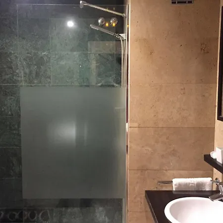 Aparthotel Numa Brio 4*
