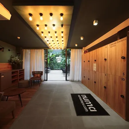 Numa Brio Apartahotel 4*