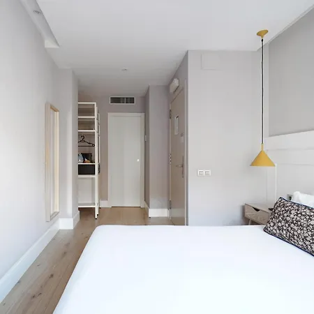 Apartahotel Numa Brio 4*