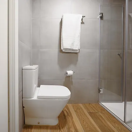 Numa Brio Apartahotel