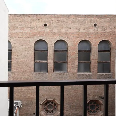 Apartahotel Numa Brio Barcelona