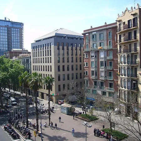 Numa Brio Apartahotel 4*